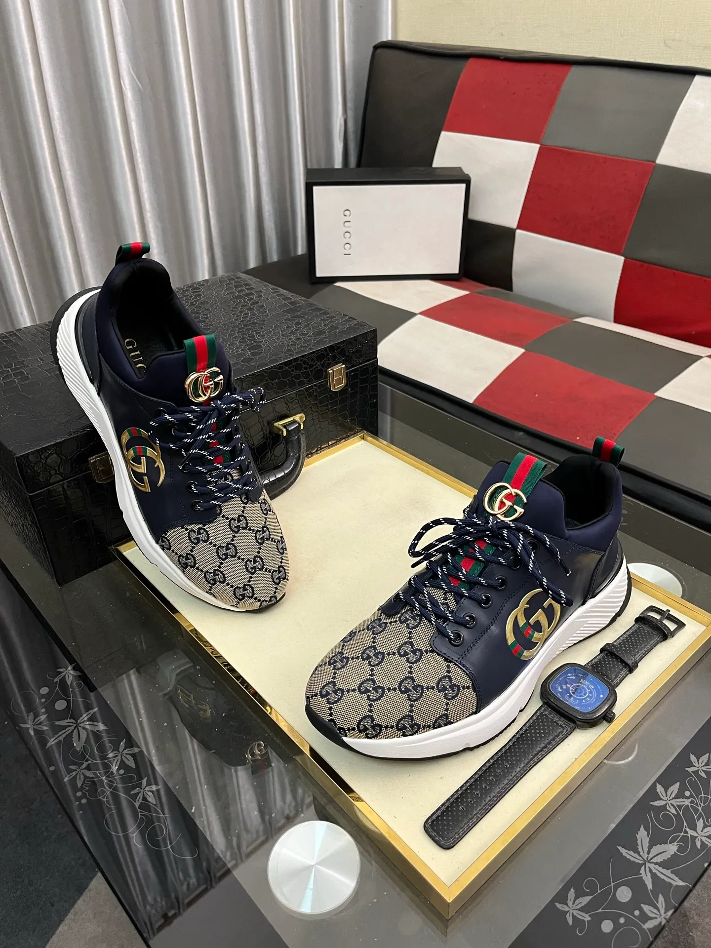 Men's Men's Shoes 💰458 ⌚️⌚️[GUCCI] Gucci men's casual shoes are absolutely popular 🔥The ultimate matching item for trendy men! The charm of super texture is irresistible, the main recommendation, the flower leather color is bright! The upper is made of high-quality brand printed fabric with cowhide, breathable leather lining and wear-resistant rubber sole, noble and elegant! Extremely comfortable🎁🎁You can be as handsome as you want💪 38-445⃣️colors available